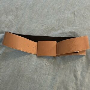 Women’s tan belt length 42” New never used Italian leather. Brand IMPERIAL